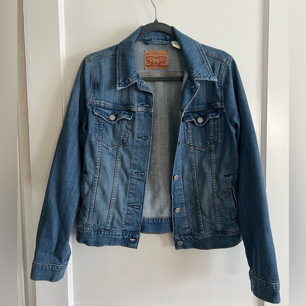 Levi’s denim jacket
